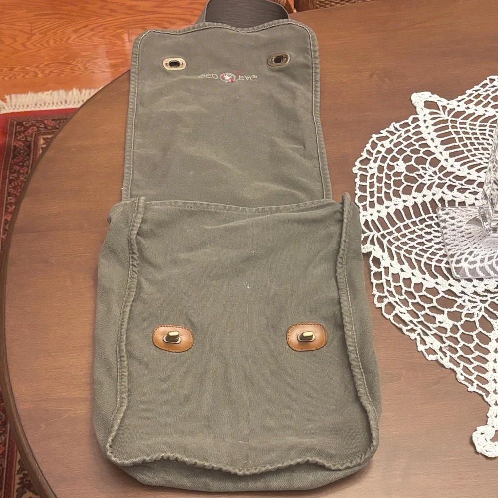 Authentic Pigment Geo Bag Olive Green Messenger Bag 100% Cotton